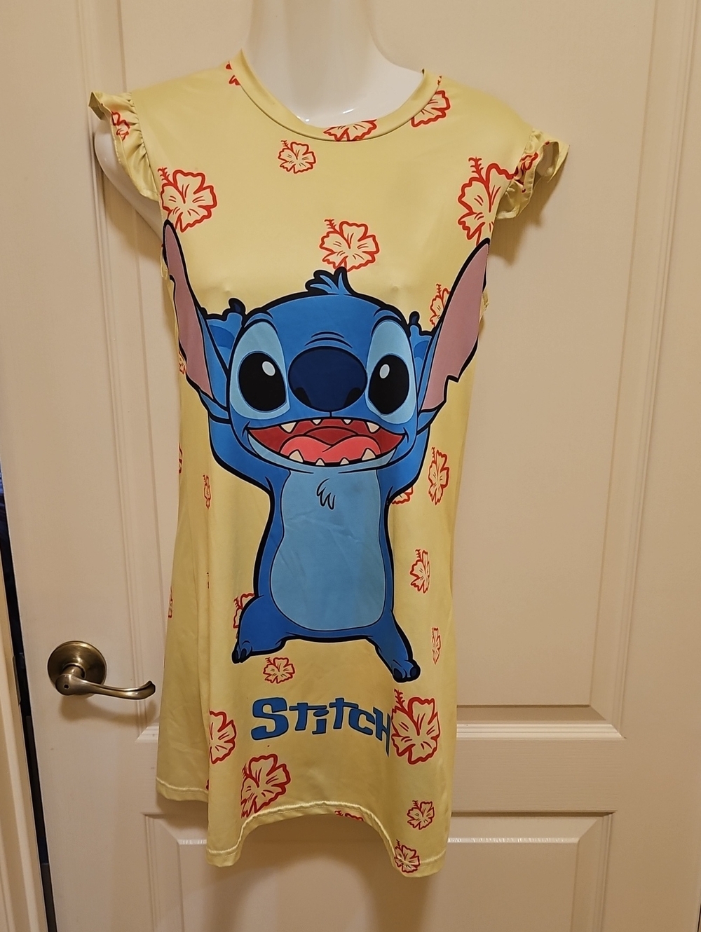Disney Lilo &Stitch PAJAMA girls Dream Yellow Red Blue Suze 11/12 Y